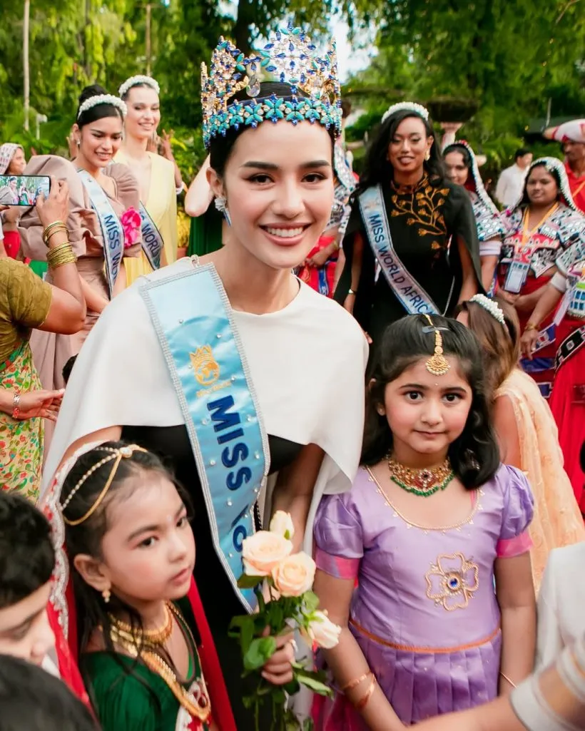 โอปอล สุชาตา